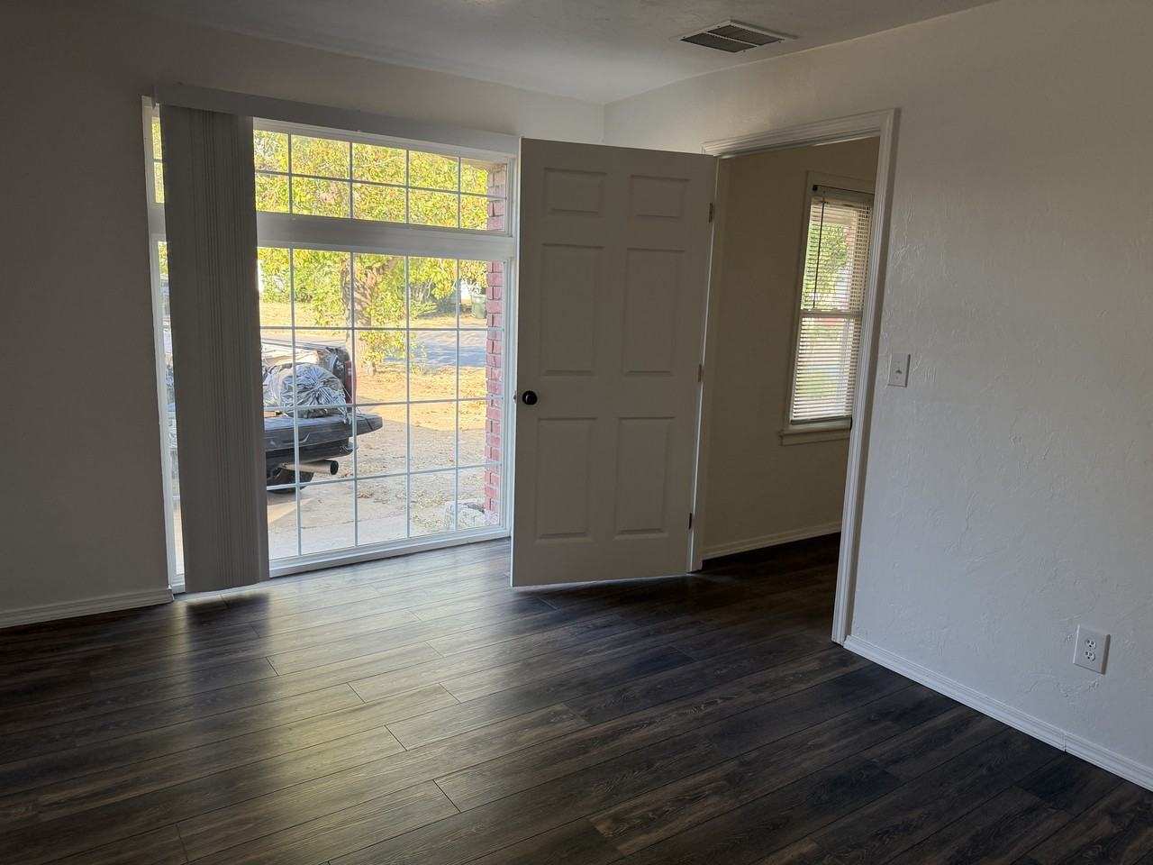 1124 Holly Ln #1 - Photo 6 of 18