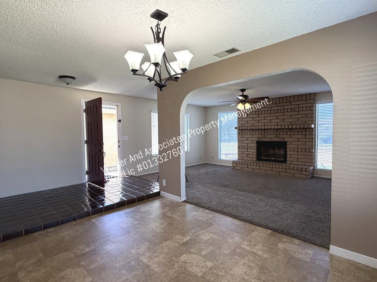 622 Farrell Dr #1 - Photo 4 of 30