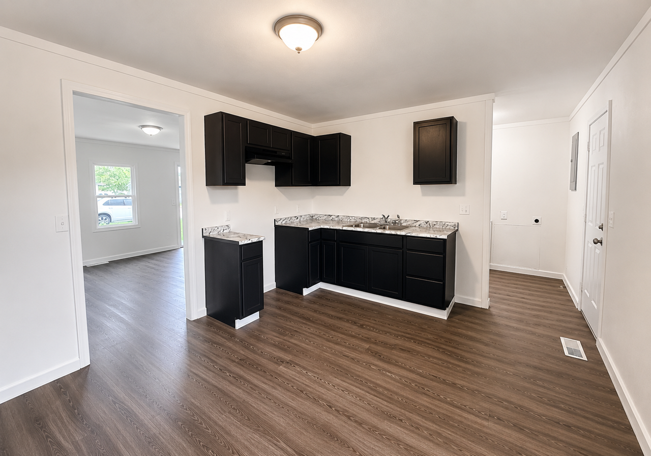 7 Lazarcheff Dr - Photo 2 of 8