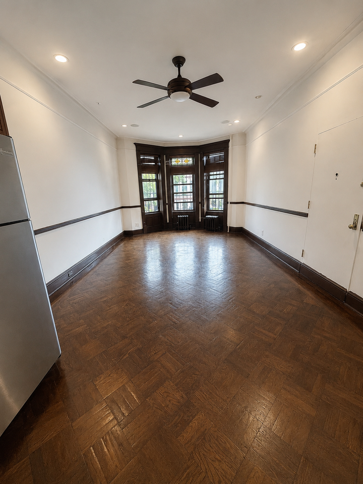 817 Lincoln Place #1 - Photo 4 of 11