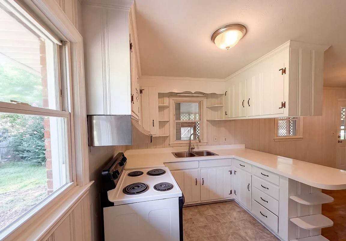 5207 North Sumac Circle - Photo 4 of 12