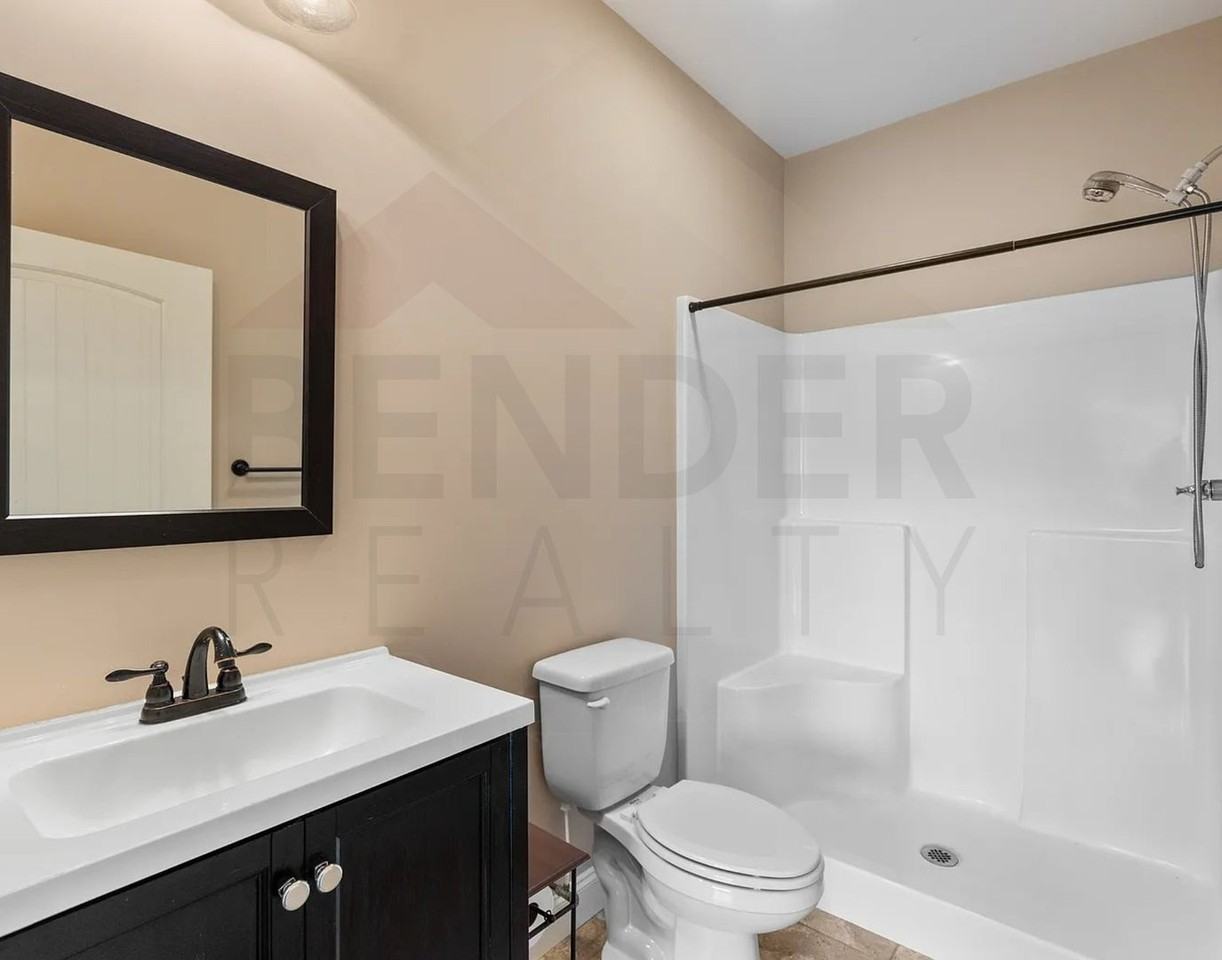 157 Belle Chase Way Ne - Photo 4 of 18