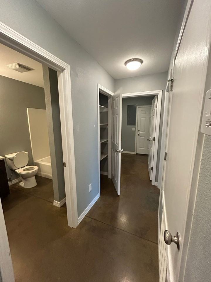 103 103 Sequoya Dr. A & B - Photo 7 of 17
