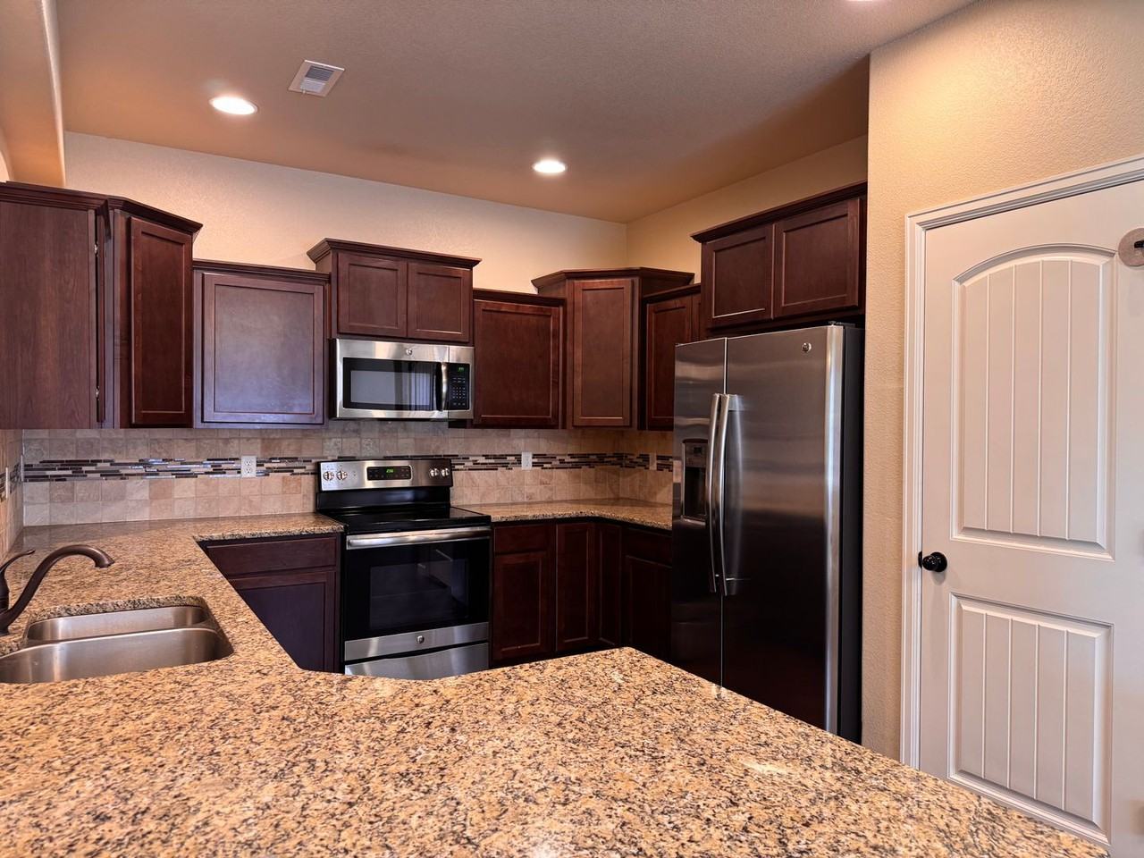 6548 Pennywhistle Pt - Photo 6 of 19