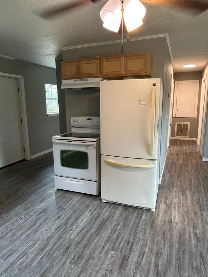 10101 Fawn Ln - Photo 5 of 14