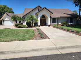 3714 W Woodside Ave - Photo 1 of 1