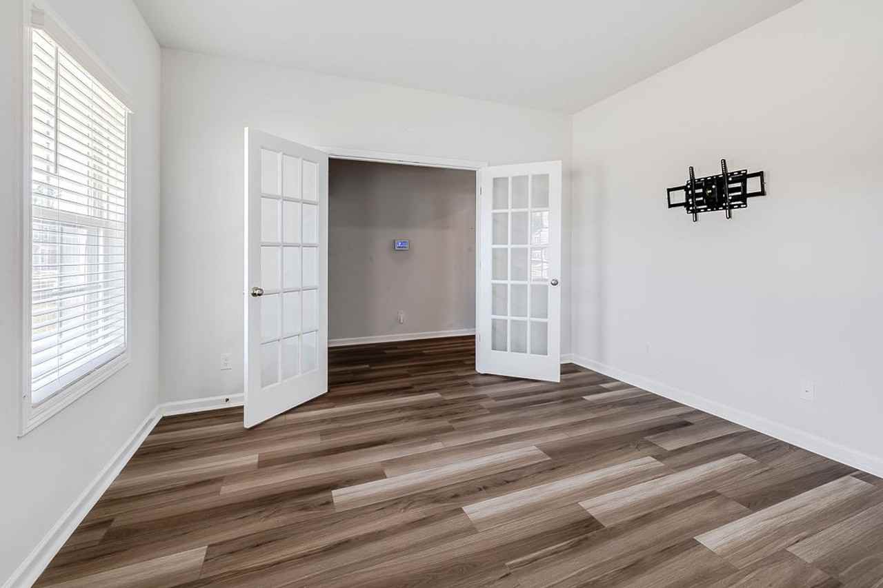 124 Jennie Dr - Photo 7 of 46