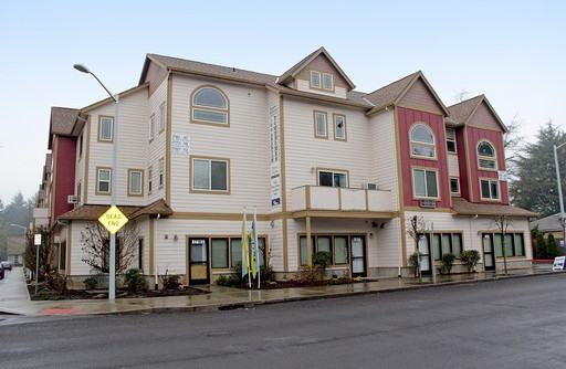 Elaine Station Apartments - Photo 7 of 32