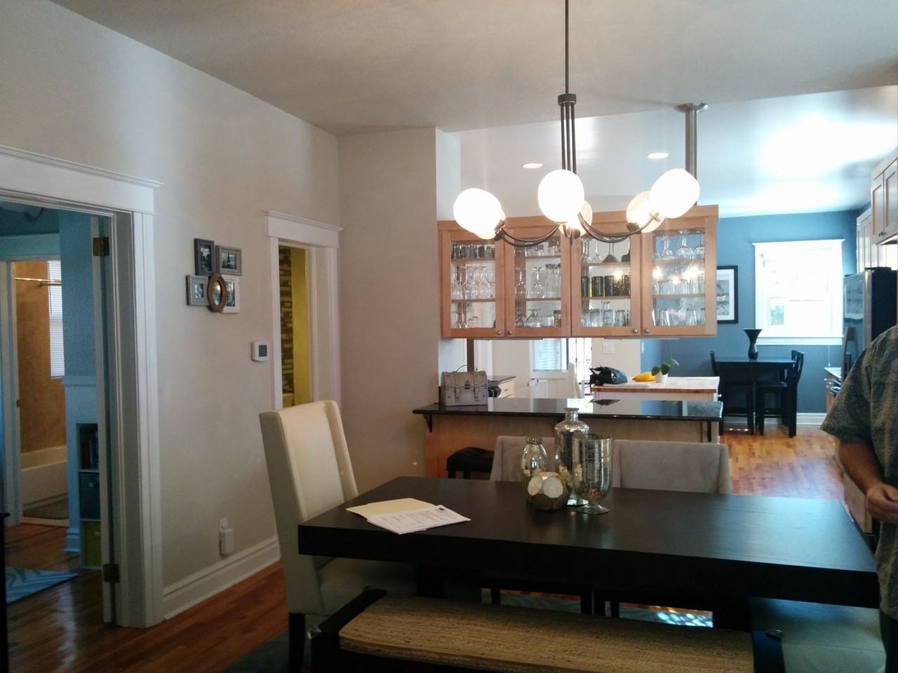 1066 S Pearl St - Photo 2 of 30