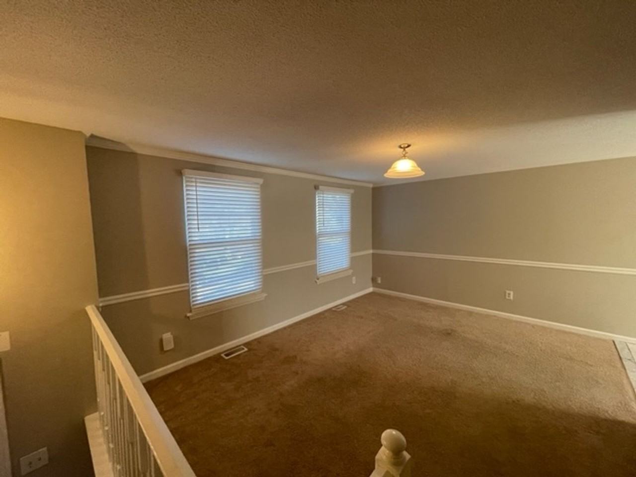 101 Indigo Dr - Photo 7 of 35