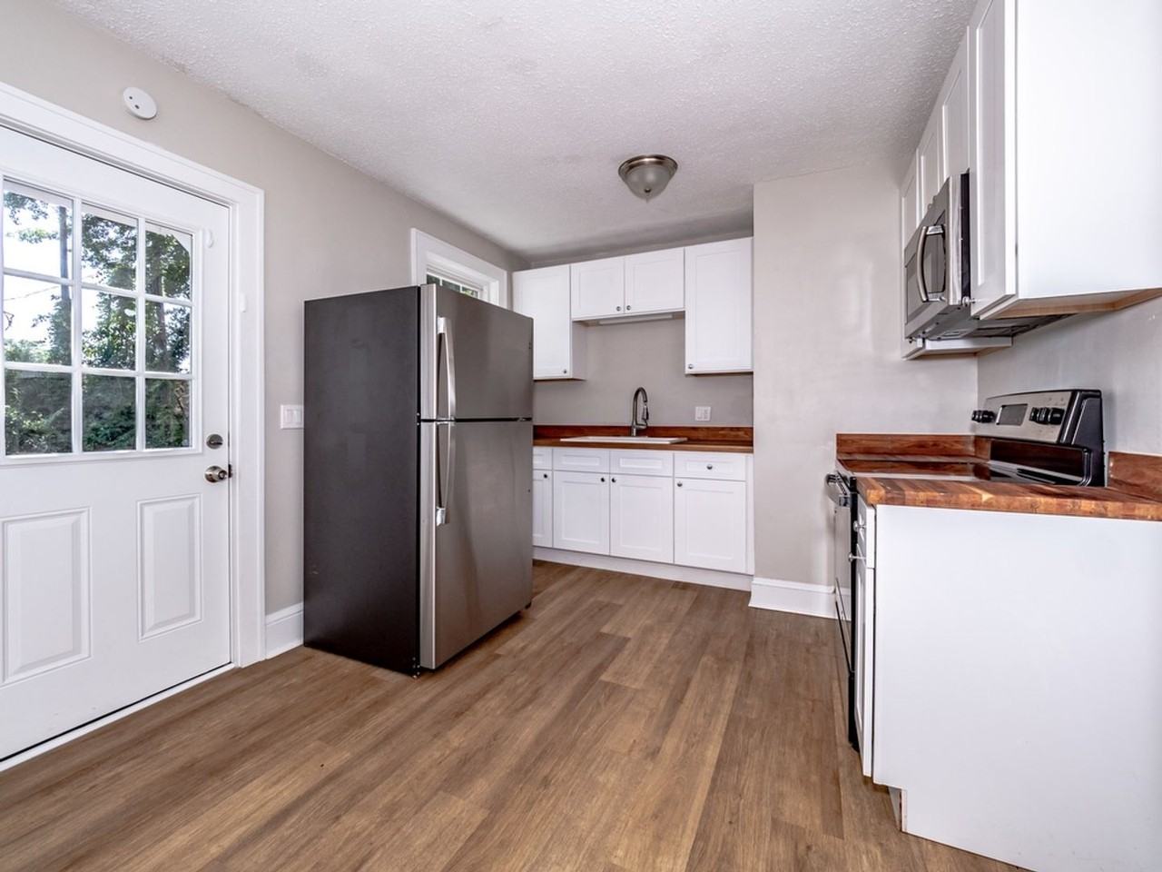 10 Peach St - Photo 7 of 15