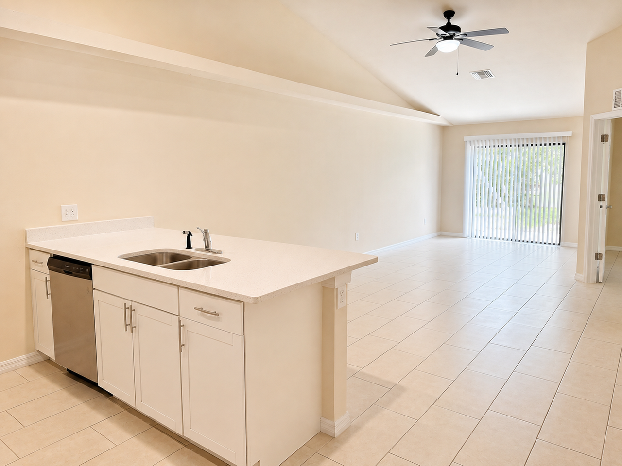 322 Cultural Park Blvd S - Photo 4 of 25