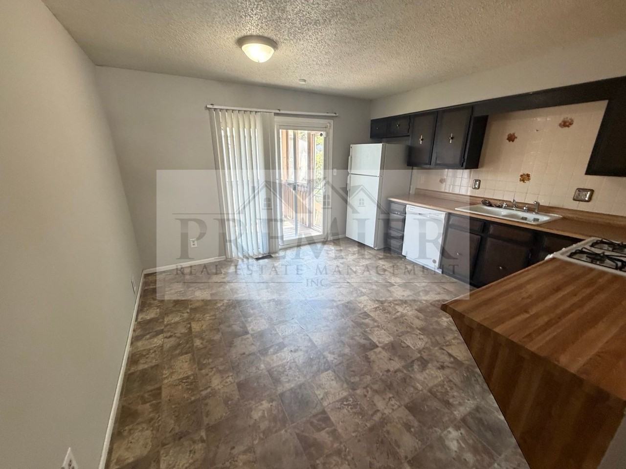 8430 Lane Pl - Photo 4 of 16