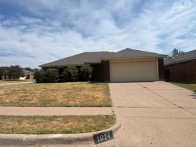 1024 Carlin Ln - Photo 1 of 1