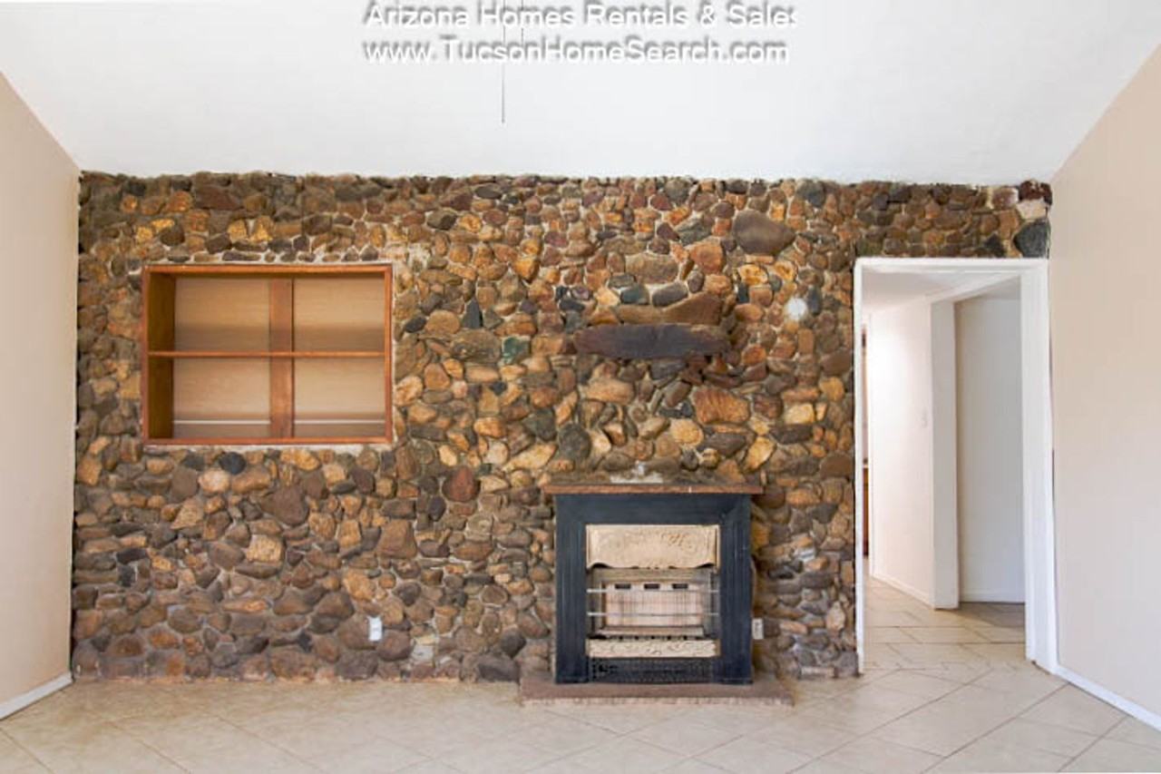 801 E Halcyon Rd - Photo 3 of 15