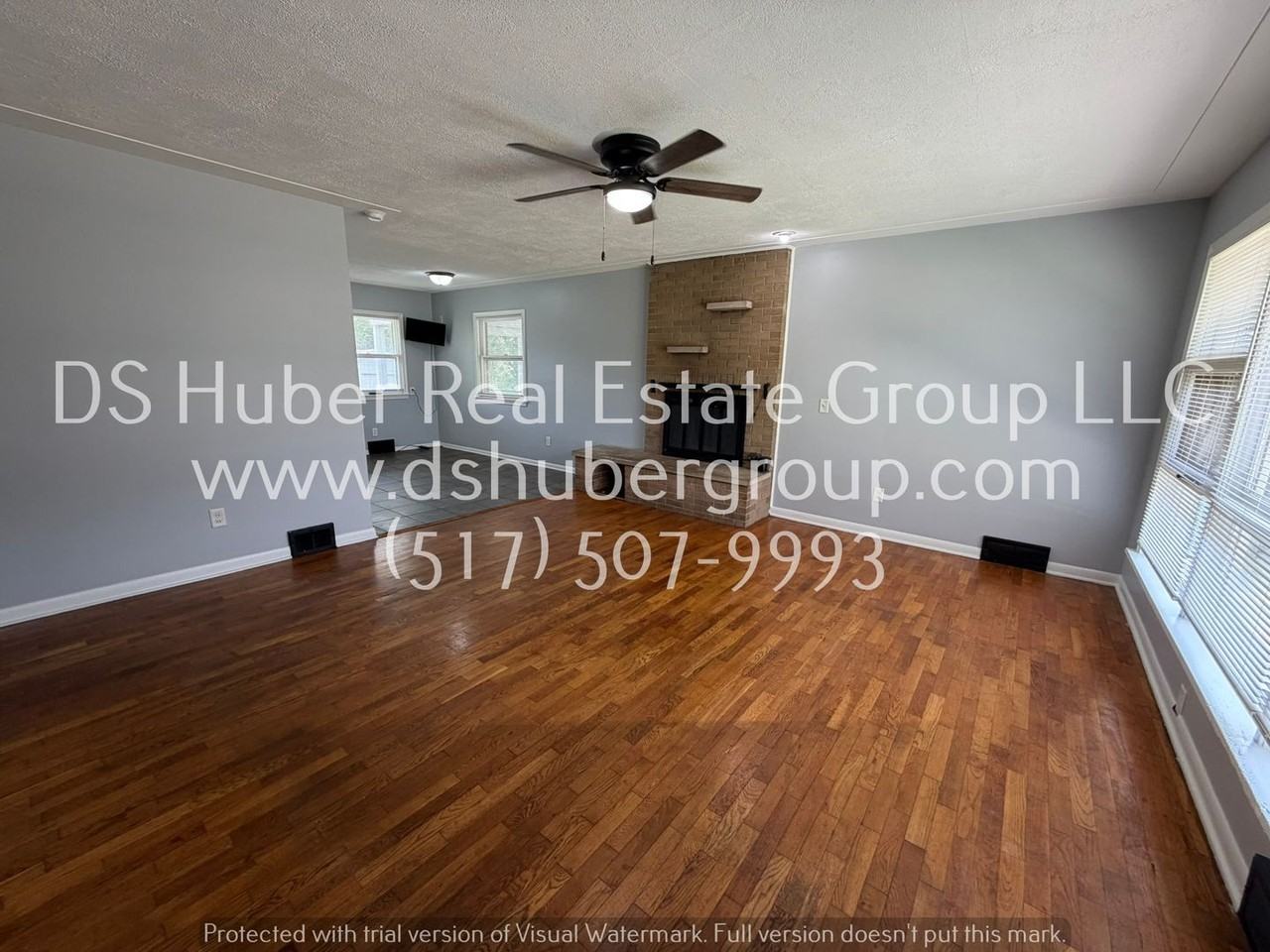 5621 Taffy Pkwy - Photo 2 of 17