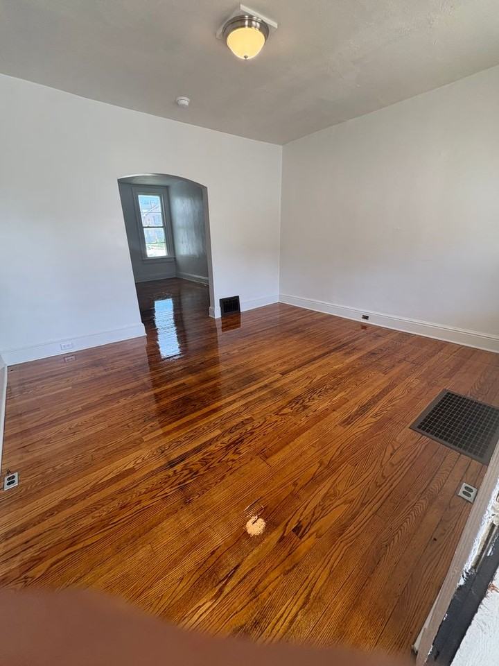 1701 W Philadelphia St #1 - Photo 2 of 7