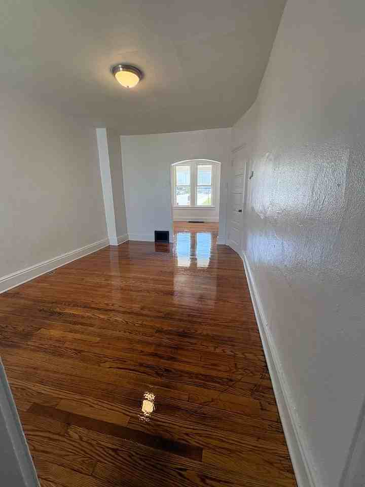 1701 W Philadelphia St #1 - Photo 3 of 7