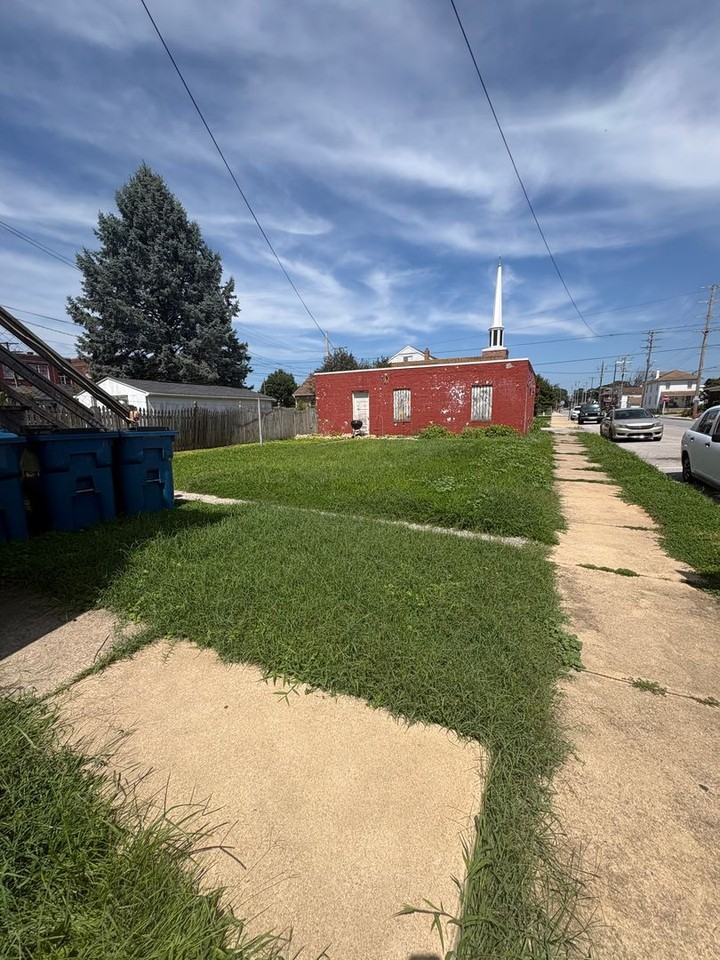 1701 W Philadelphia St #1 - Photo 7 of 7
