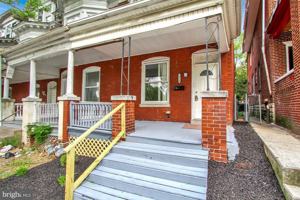 featured image of 1814 Walnut St