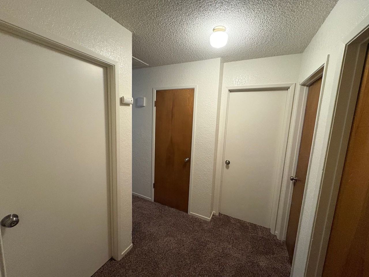 947 W Seeger Ave - Photo 6 of 34