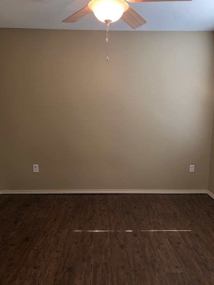 317 Clydesdale Ln - Photo 7 of 17