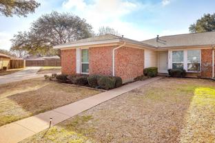 4409 Altamesa Blvd - Photo 1 of 1