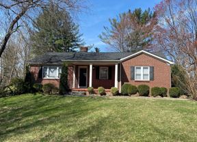 405 Hemlock Dr Se - Photo 1 of 1