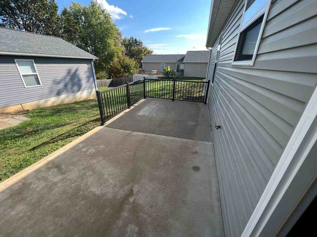 1942 Burlington Dr - Photo 7 of 15