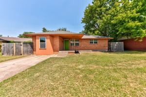 featured image of 773 Sw 2nd St