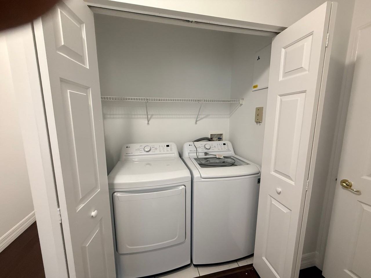 707 Westpark Way - Photo 4 of 16