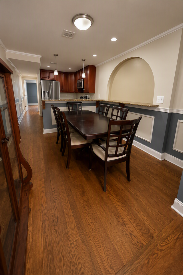 1802 W Master St - Photo 4 of 20
