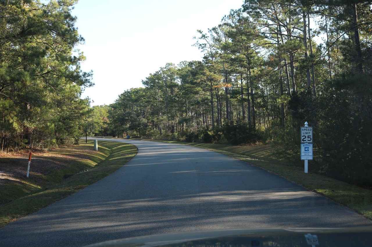 112 Windy Pt - Photo 2 of 12