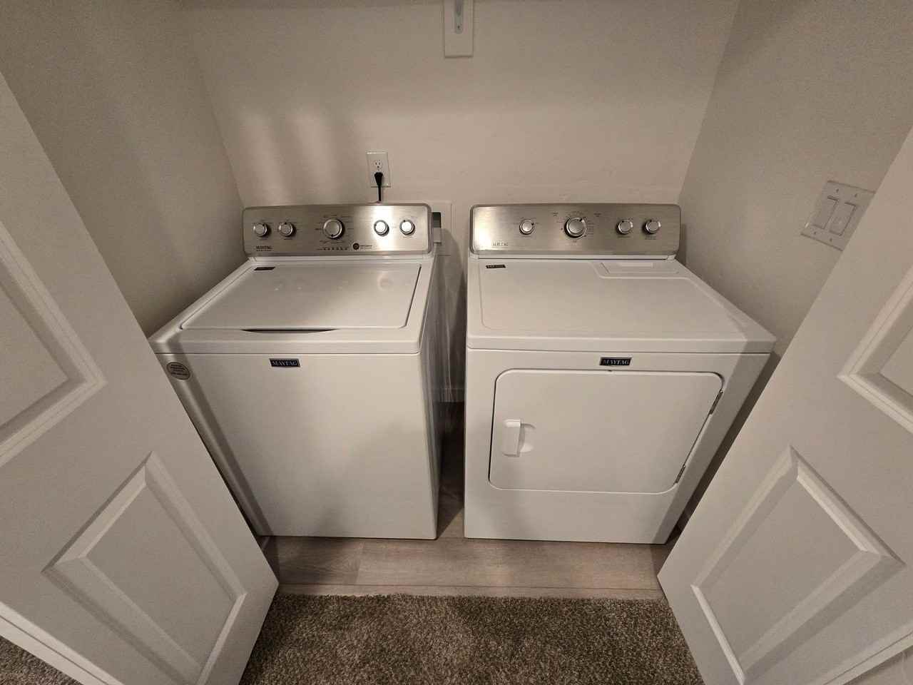 5566 Cherry Ln - Photo 5 of 14