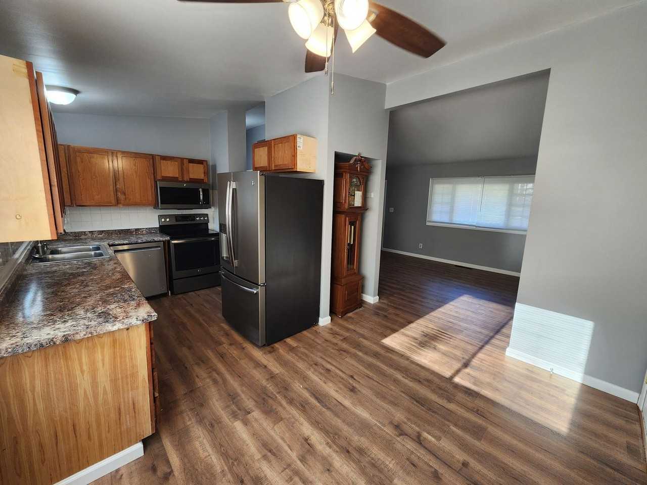 3406 Sw Watson Ave - Photo 5 of 19