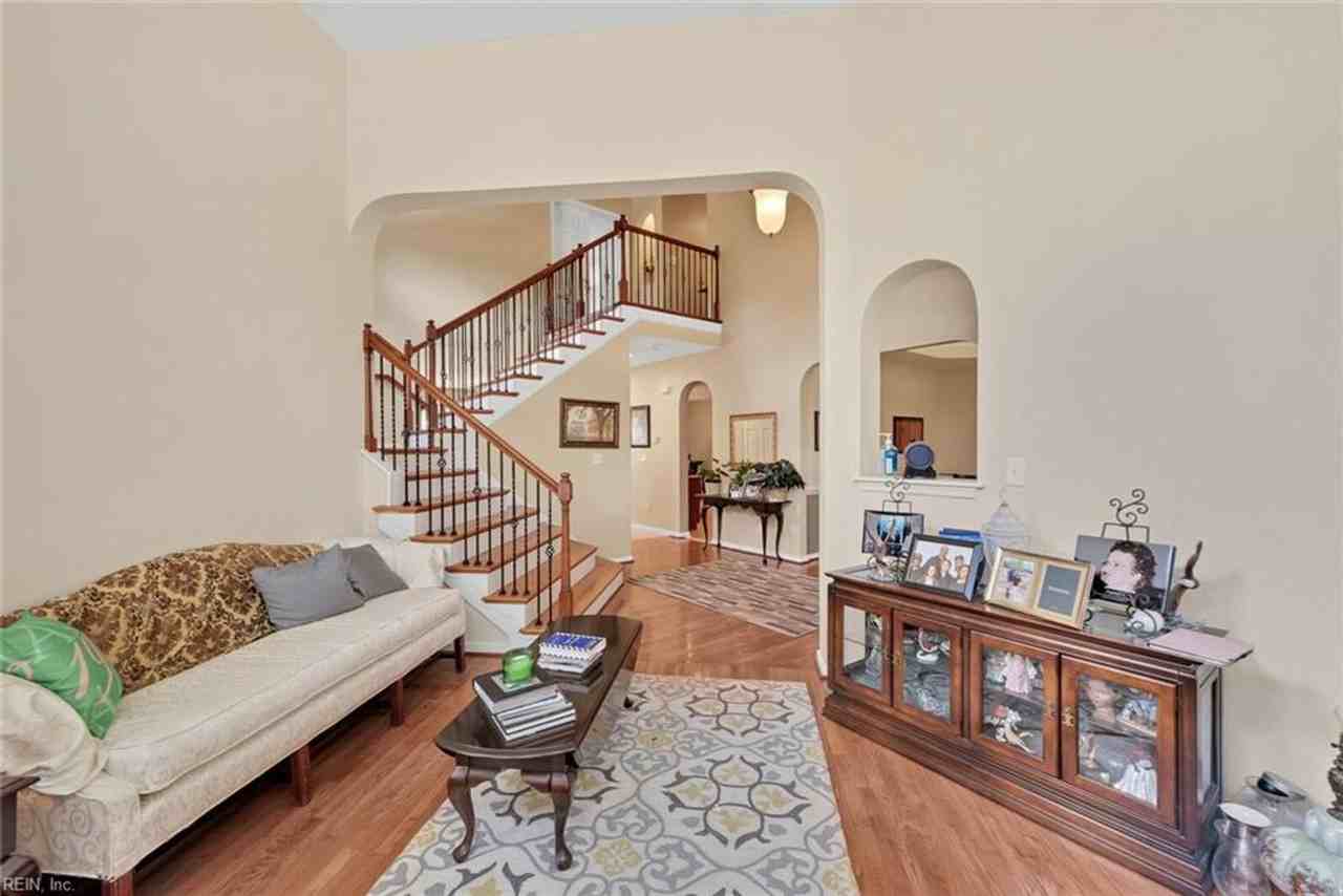 101 Yacht Ct - Photo 7 of 41