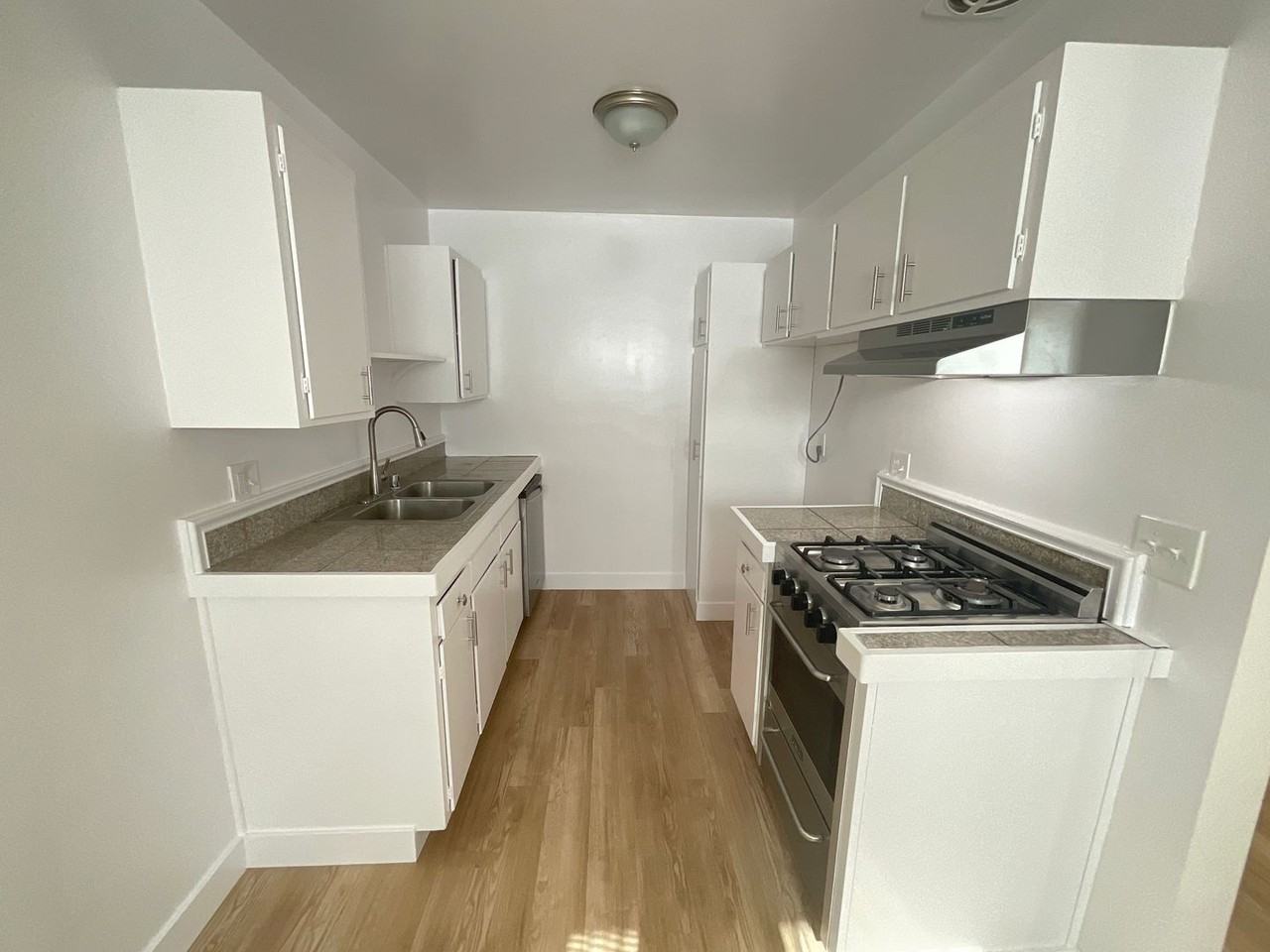 630 N Anna Dr - Photo 5 of 22