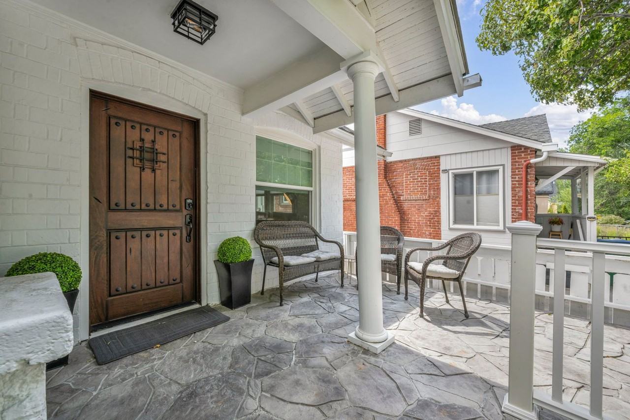 574 Reno Ave - Photo 2 of 50