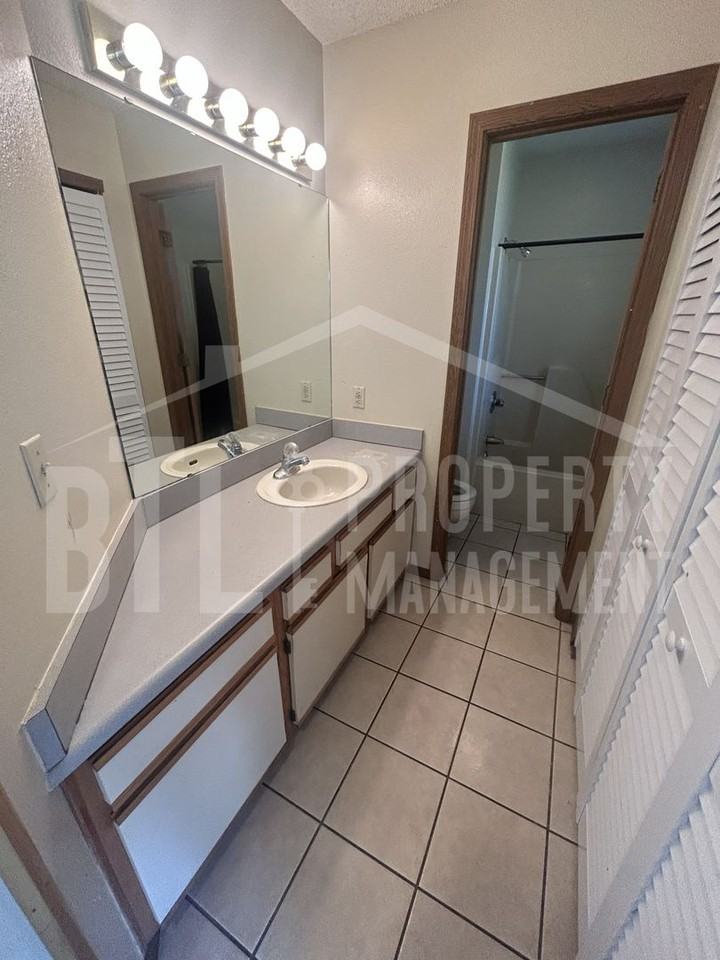 5 Memory Ln - Photo 5 of 6
