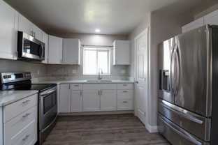 310 N 12th Ave - Photo 1 of 1
