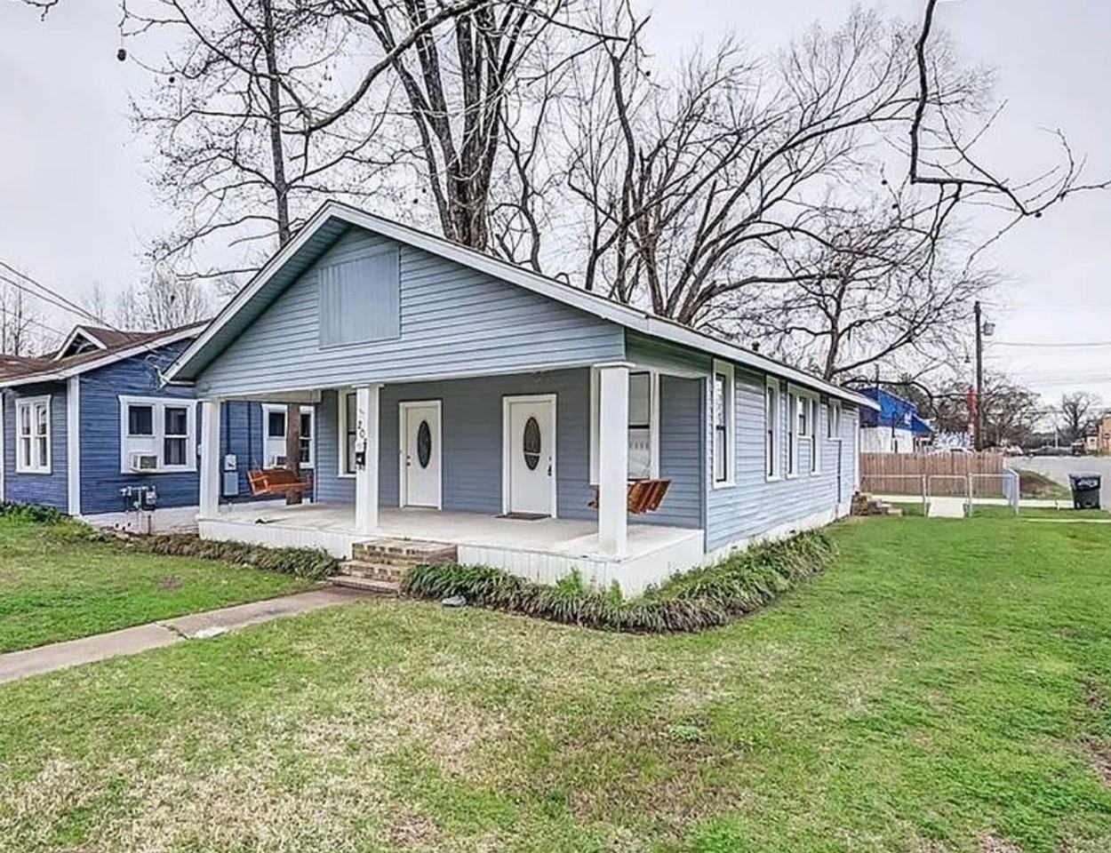 203 E Rutherford St - Photo 2 of 14