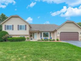 featured image of 10805 46th Pl N