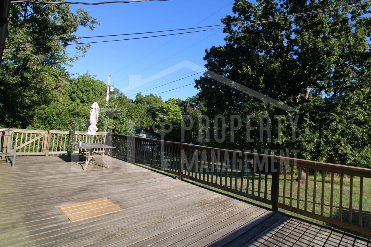 231 Othello Ln - Photo 6 of 7
