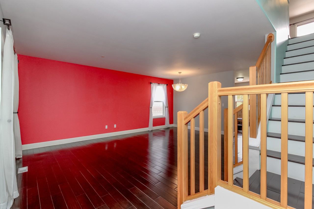 1566 Jensen Ave - Photo 7 of 42