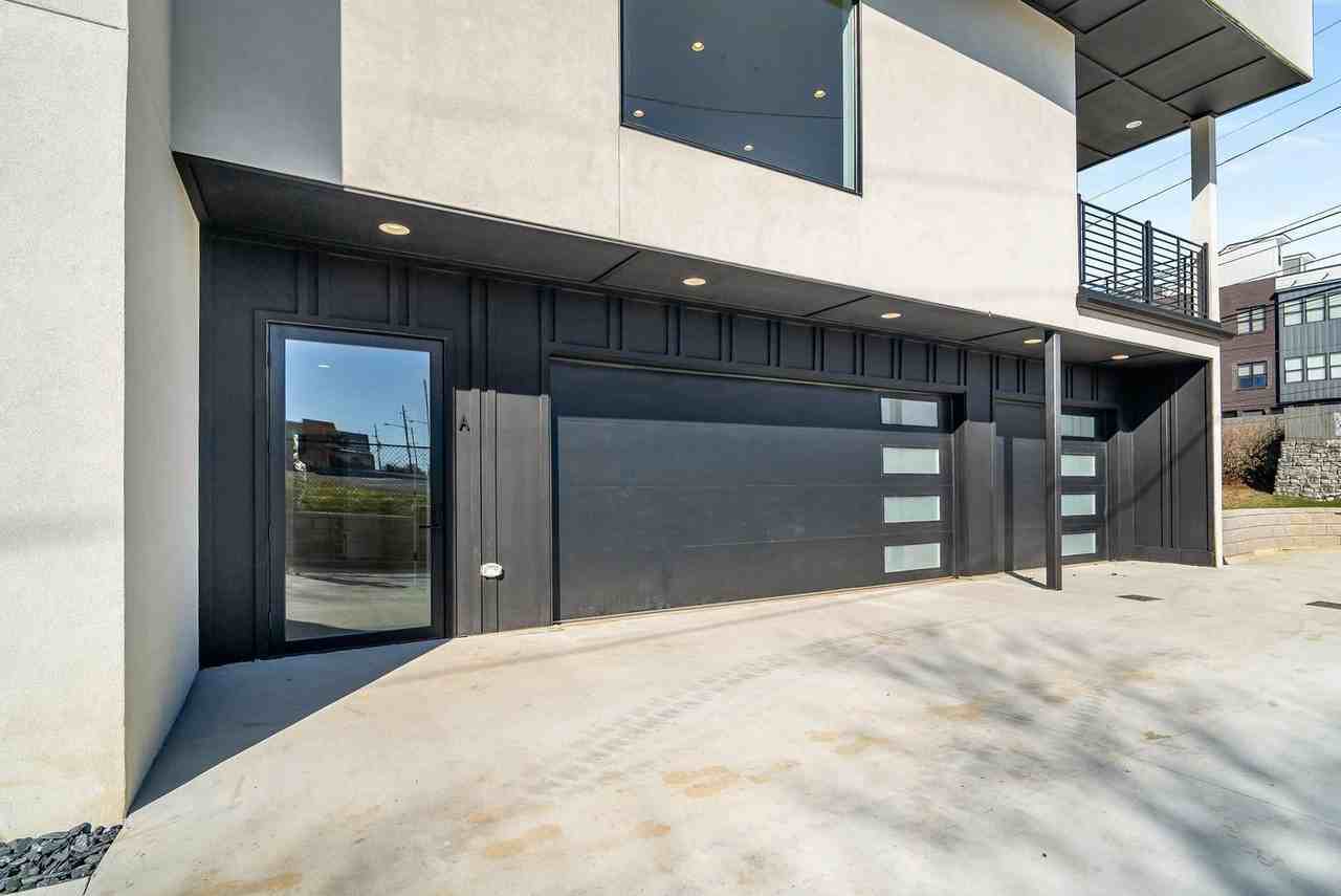 1017 12th Ave S #A - Photo 4 of 50