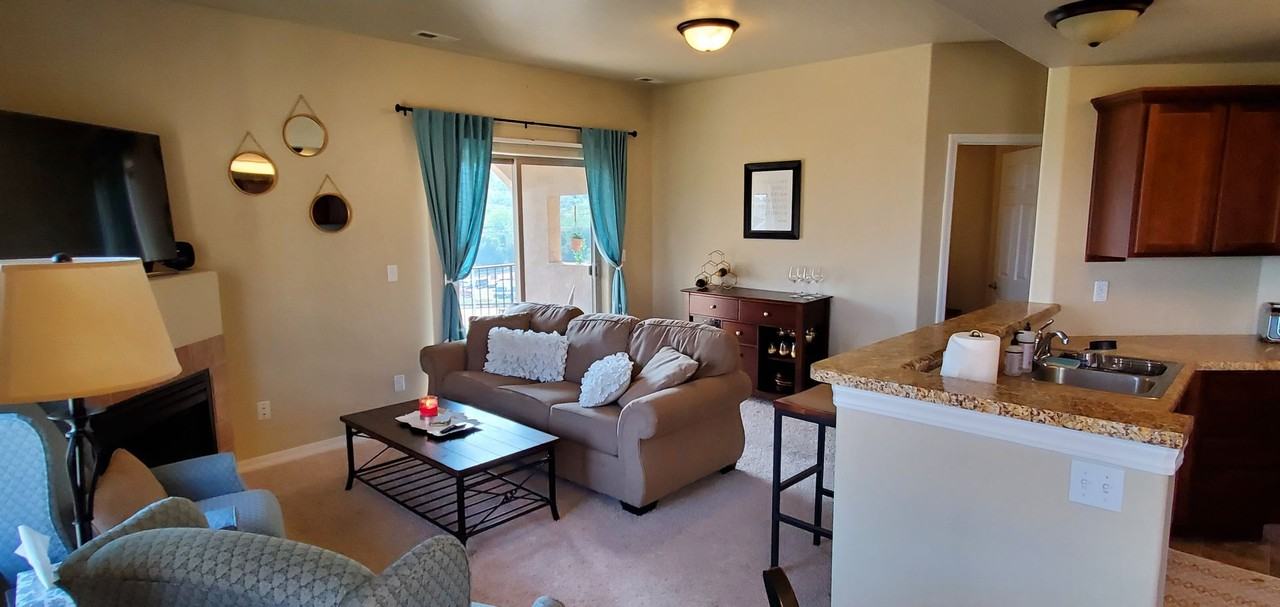 1695 Little Bear Creek Pt #303 - Photo 4 of 20