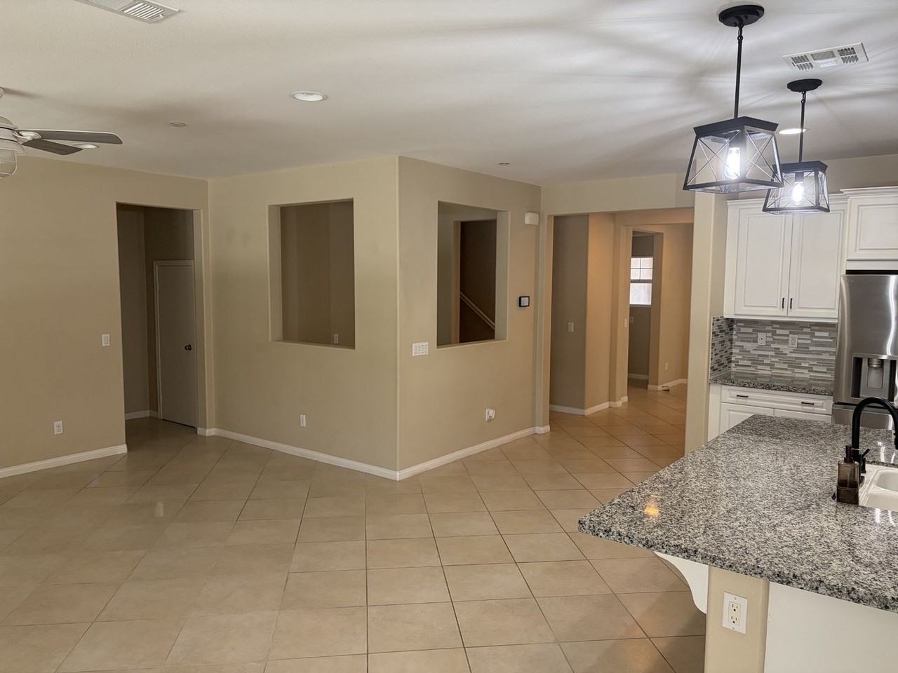 31631 Caprice Rd - Photo 3 of 17