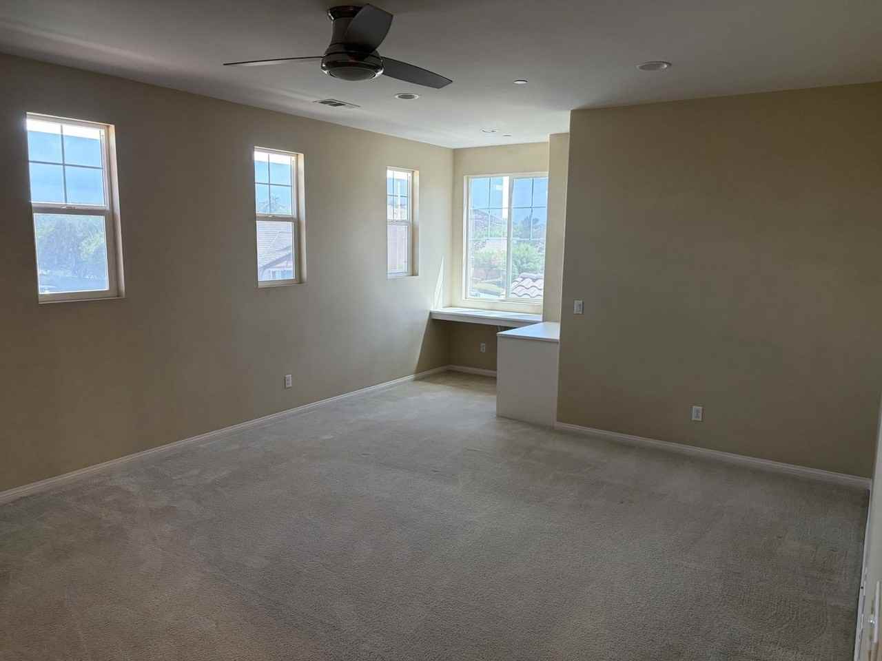 31631 Caprice Rd - Photo 6 of 17
