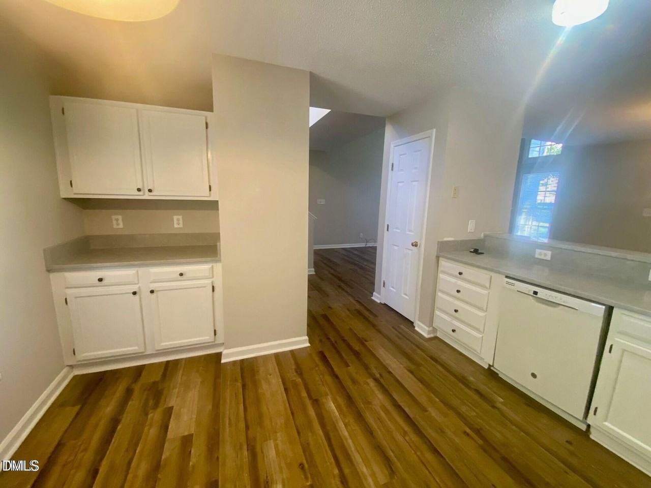 117 Mint Hill Dr - Photo 4 of 12