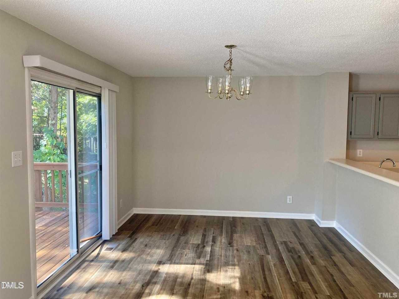 117 Mint Hill Dr - Photo 5 of 12